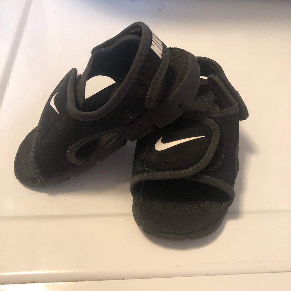 Children Nike Sandals